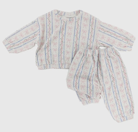 Dainty Bows Sweatsuit