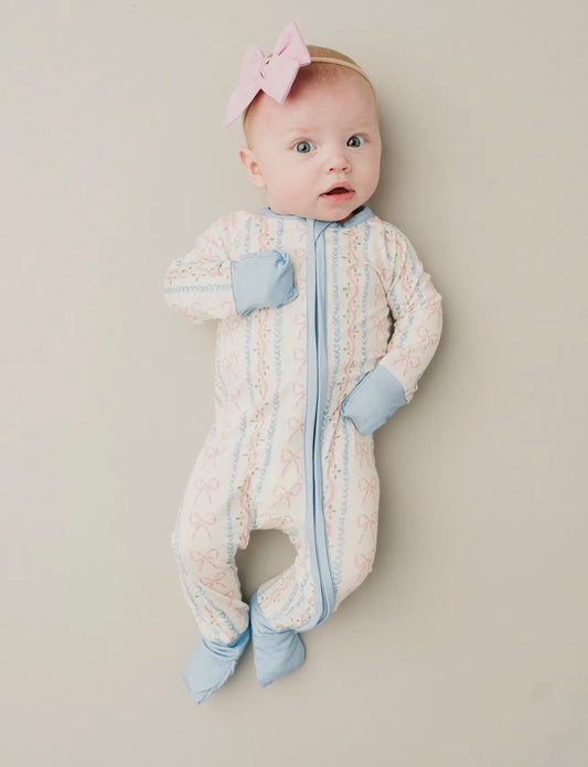 Dainty Bows Sleeper